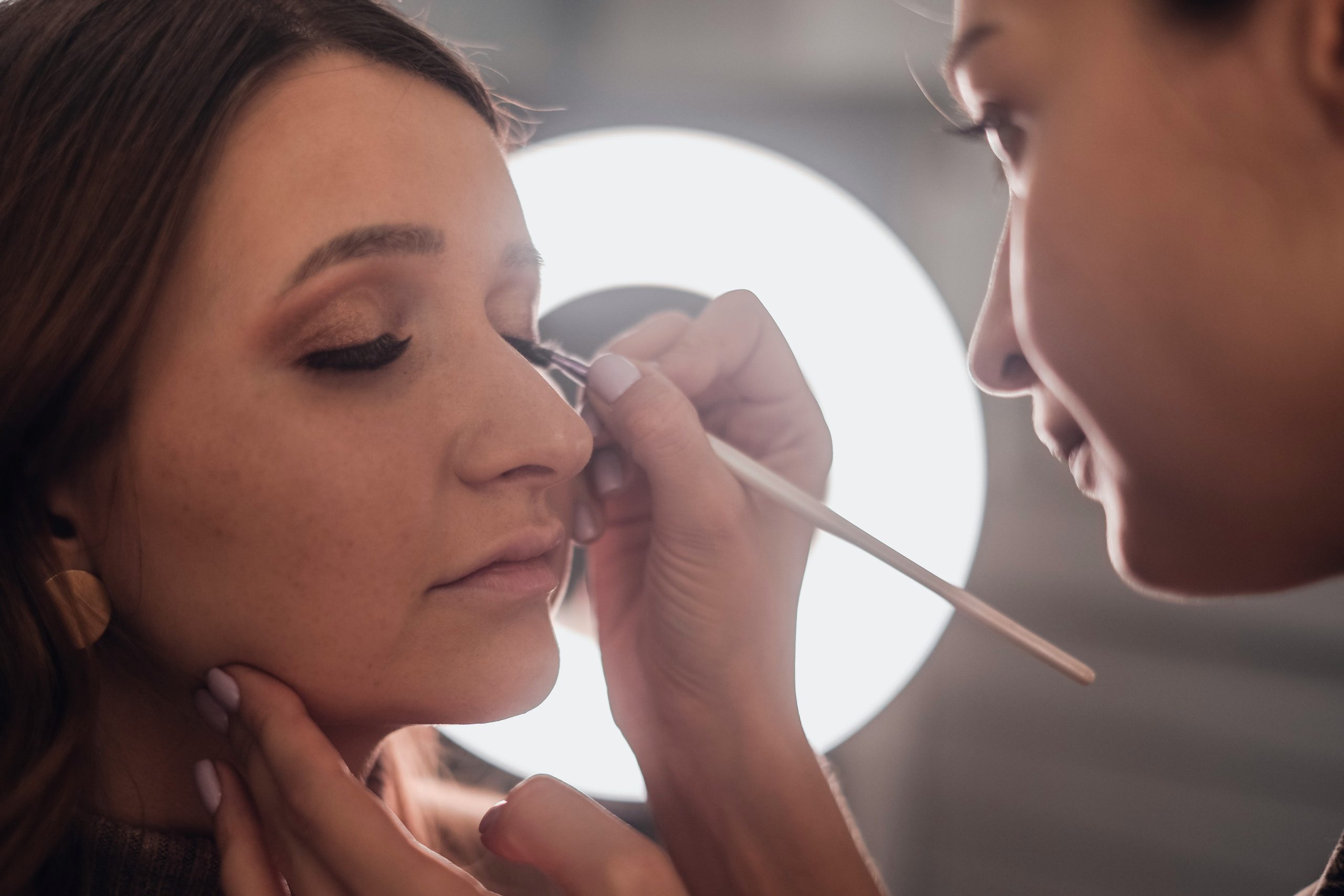 How to Perfect the Witch Makeup Look for Halloween: A Step-by-Step Guide
