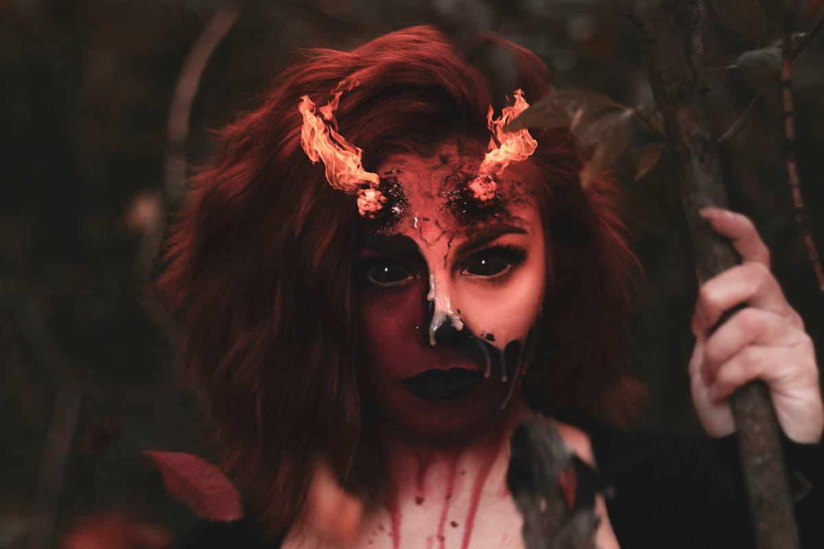 Blood Drip Makeup: The Ultimate Guide to Spooktacular Halloween Looks