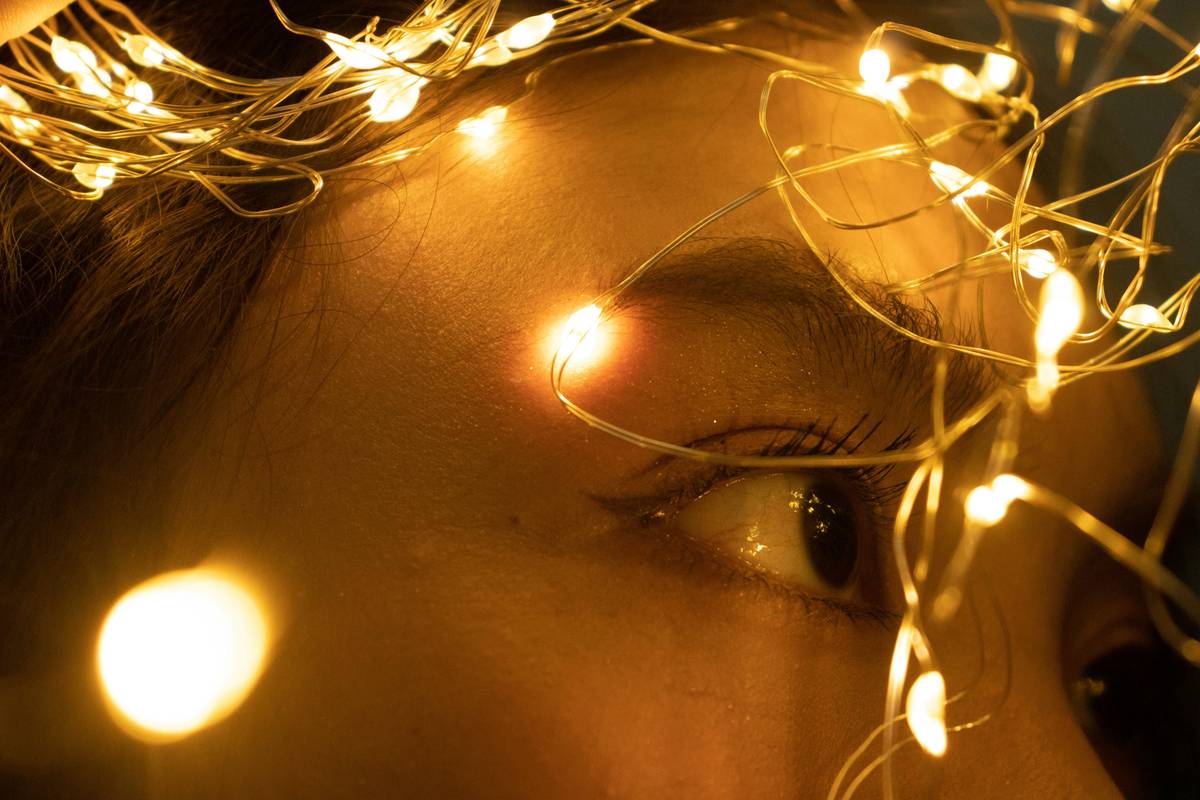 Mastering Halloween Makeup with Long Wear Performance Makeup: Tips, Tricks, and Techniques