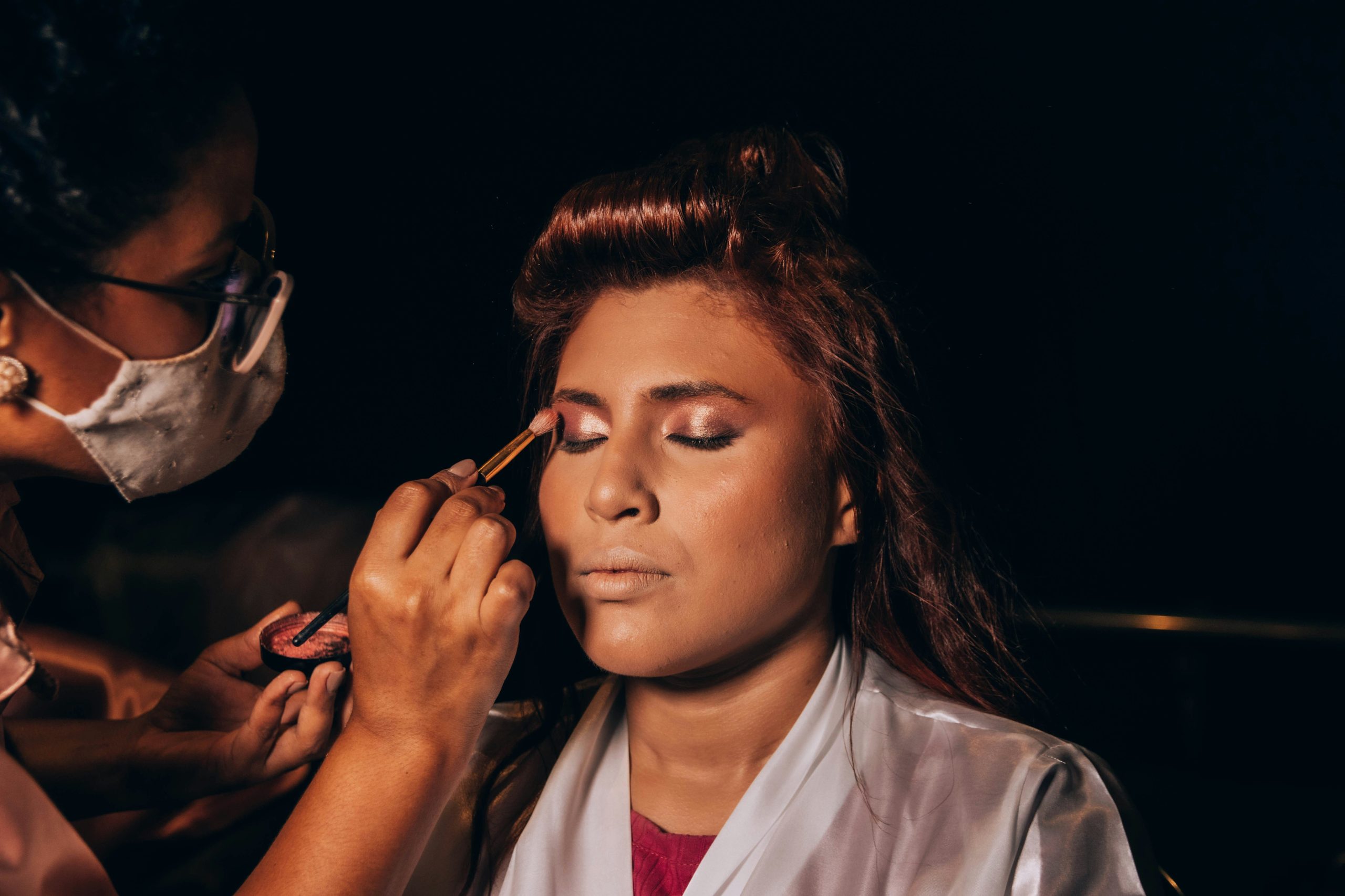 Mastering Waterproof Theatrical Makeup: Your Ultimate Halloween Guide