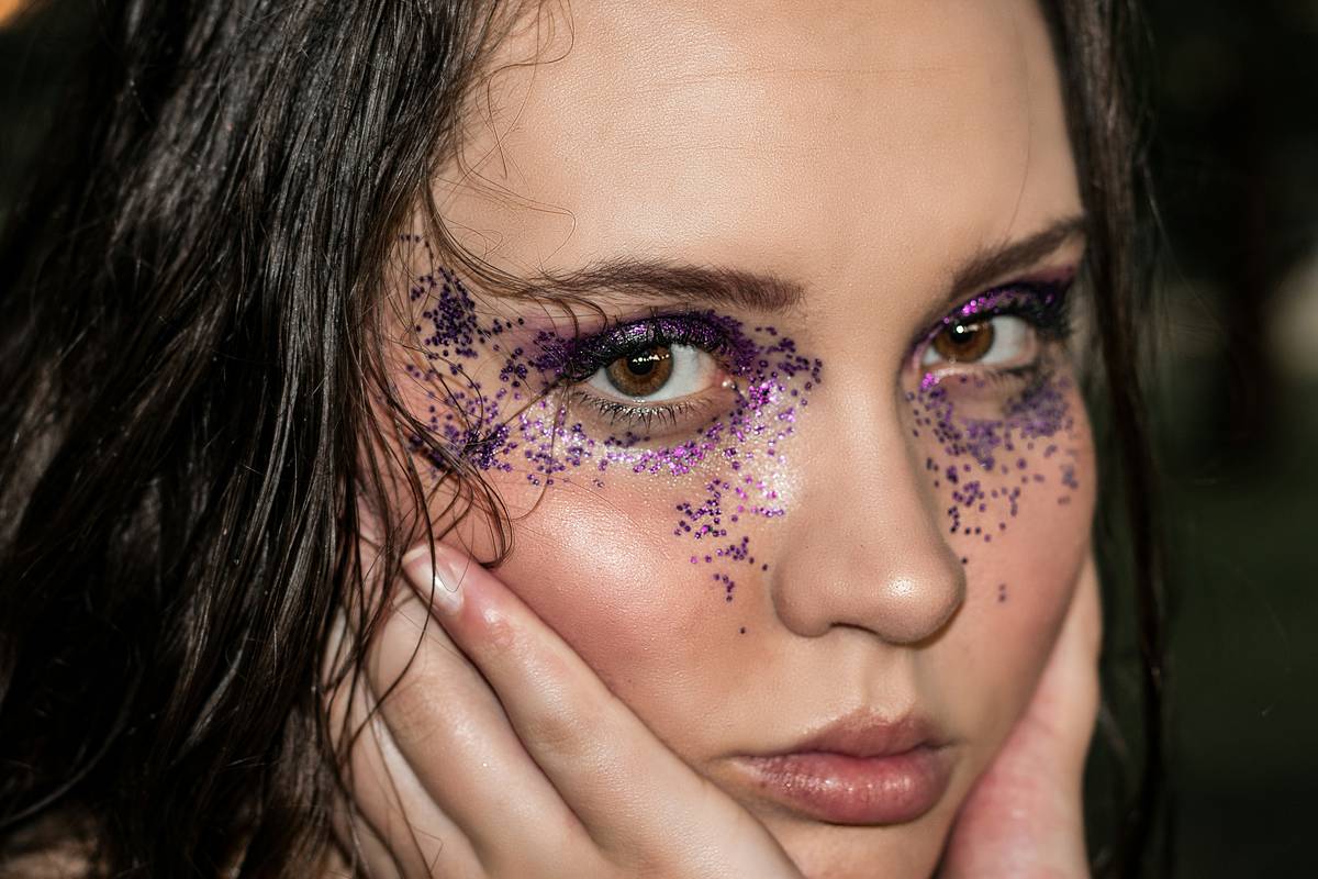 Mastering Dramatic Eye Makeup for Halloween: Tricks, Tips, and Transformations