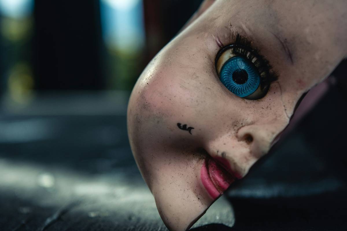 Mastering Scary Halloween Makeup: Unleash Your Inner Monster This Year